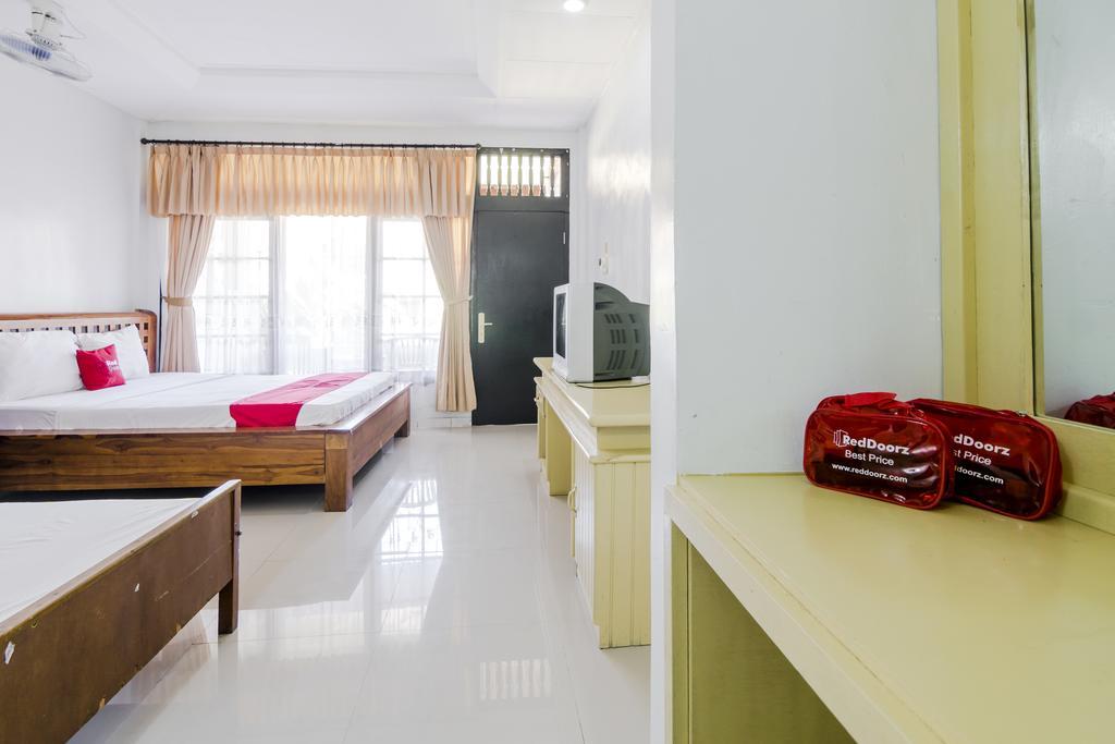 Reddoorz @ Poppies Lane 1 Otel Kuta Lombok Dış mekan fotoğraf