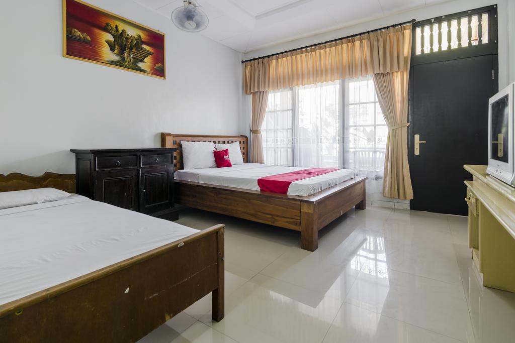 Reddoorz @ Poppies Lane 1 Otel Kuta Lombok Dış mekan fotoğraf