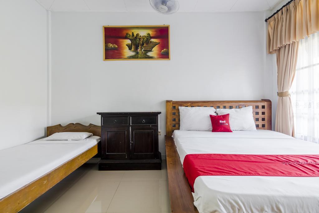 Reddoorz @ Poppies Lane 1 Otel Kuta Lombok Dış mekan fotoğraf
