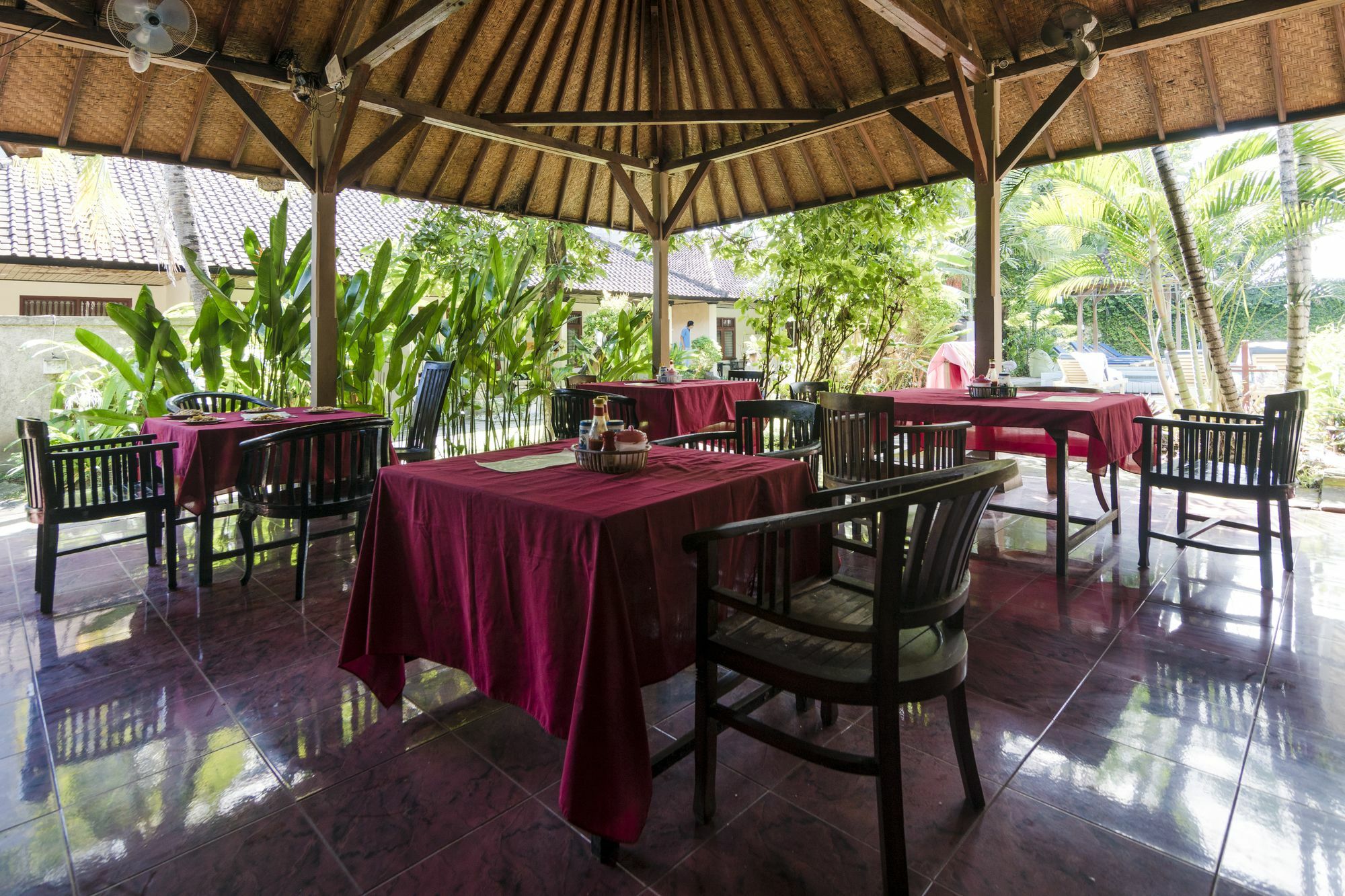 Reddoorz @ Poppies Lane 1 Otel Kuta Lombok Dış mekan fotoğraf